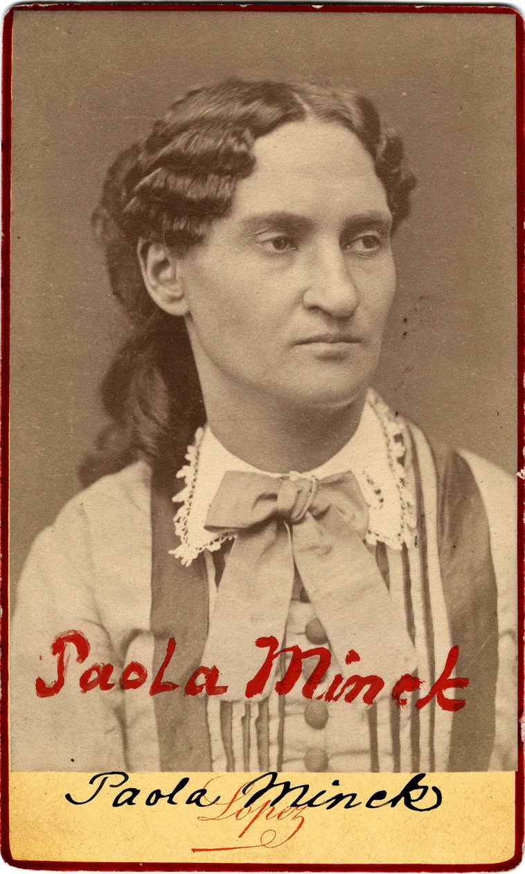 Paris Kommune: Portræt af Paule Minck (1839-1901) Kvinde af bogstaver, journalist, Franc-Maconne (Franc Maconne), socialist og feminist, 1871. Dim. 10,3x6,3 cm af Unknown