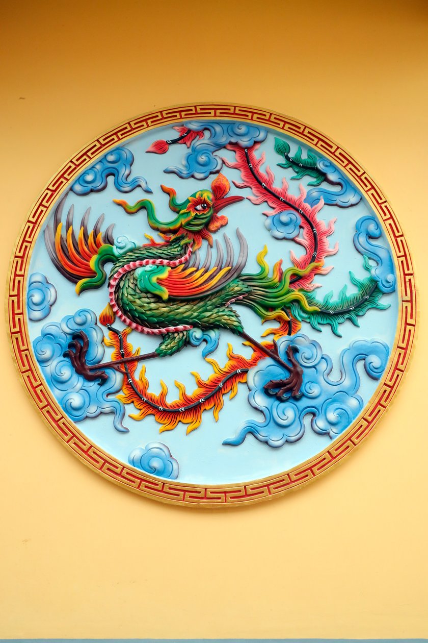 Sung Hung pagode. Kinesisk phoenix skulptur. Phu Quoc. Vietnam. af Unknown