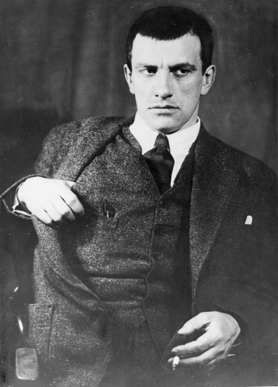 Vladimir Majakovskij (1893-1930), sovjetisk digter, dramatiker og propagandist. af Unknown