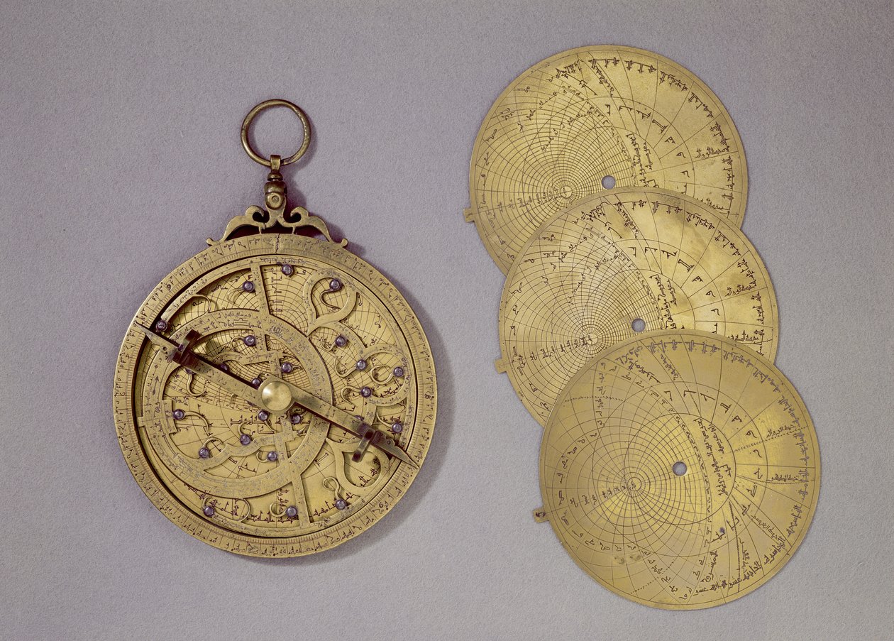 Astrolabe, 1216 (metal) af Abu Bakr Ibn Jusuf