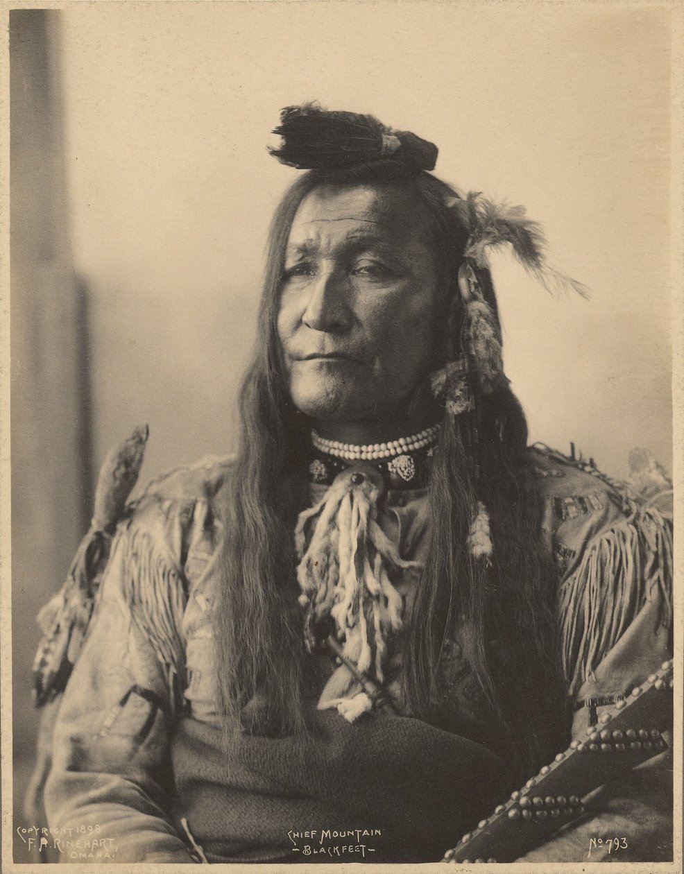 Chief Mountain, Blackfeet af Adolph F. Muhr