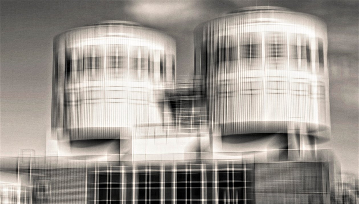 objekter med vibration, 2019, (fotografi) af Alex Caminker
