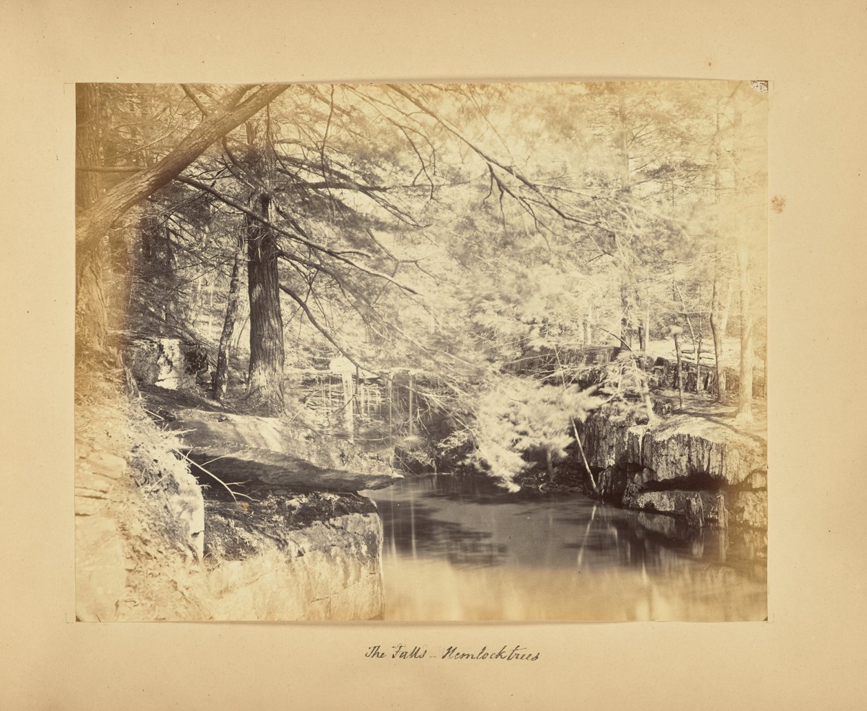 Vandfaldene - Hemlock-træer af Alfred Booth