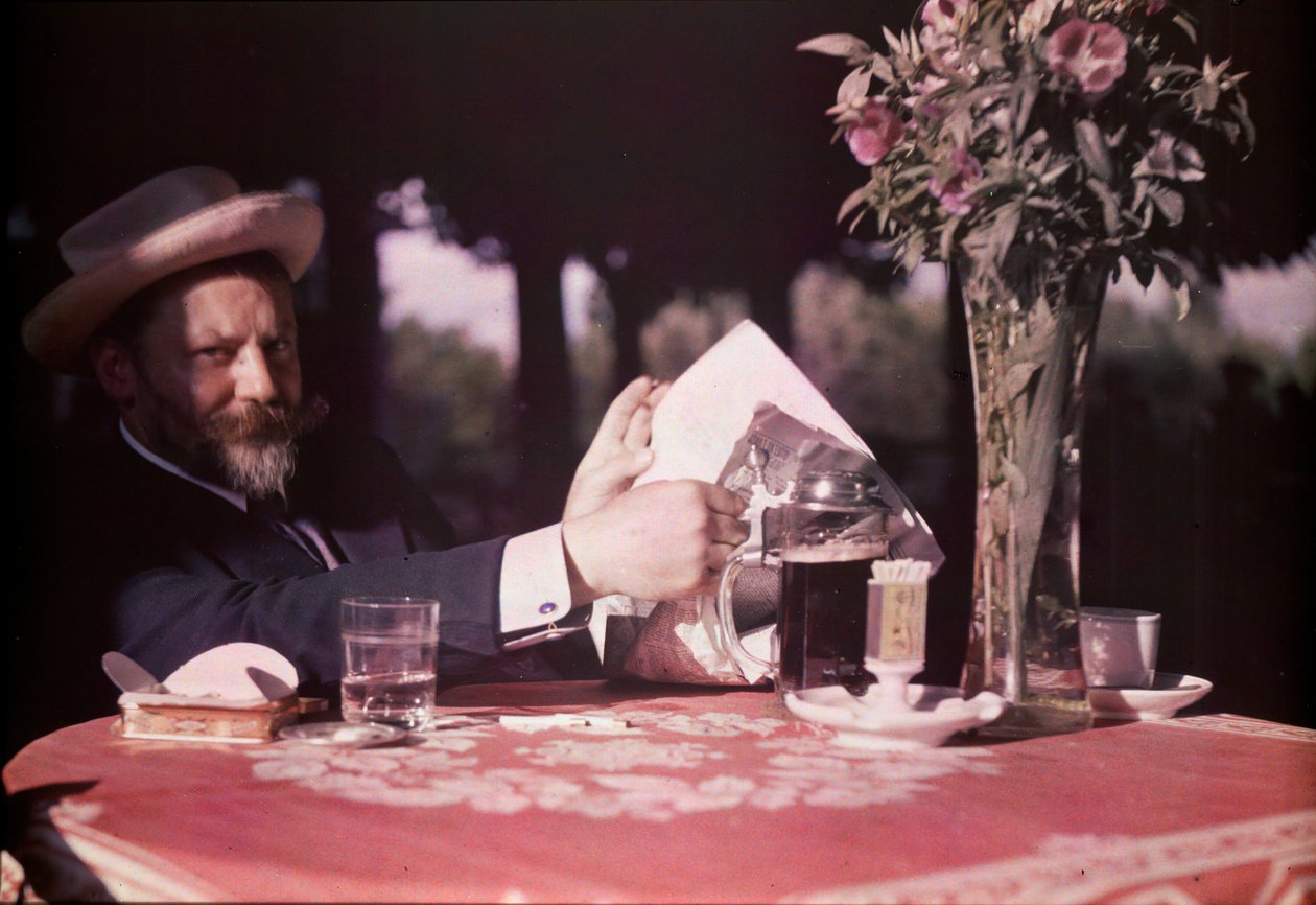 Frank Eugene siddende ved bordet, 1907. af Alfred Stieglitz