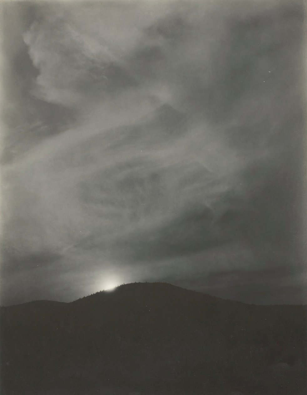Lake George, ca. 1922. af Alfred Stieglitz