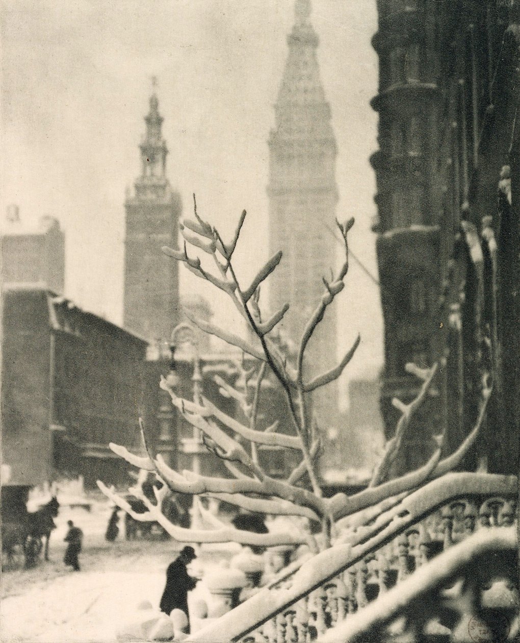 To tårne - New York af Alfred Stieglitz