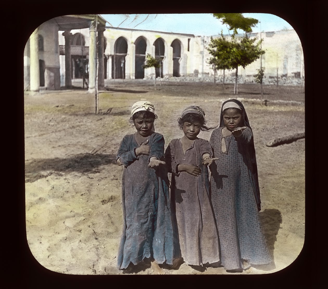 Egypten - børn (lanternerutsjebane) af American Photographer