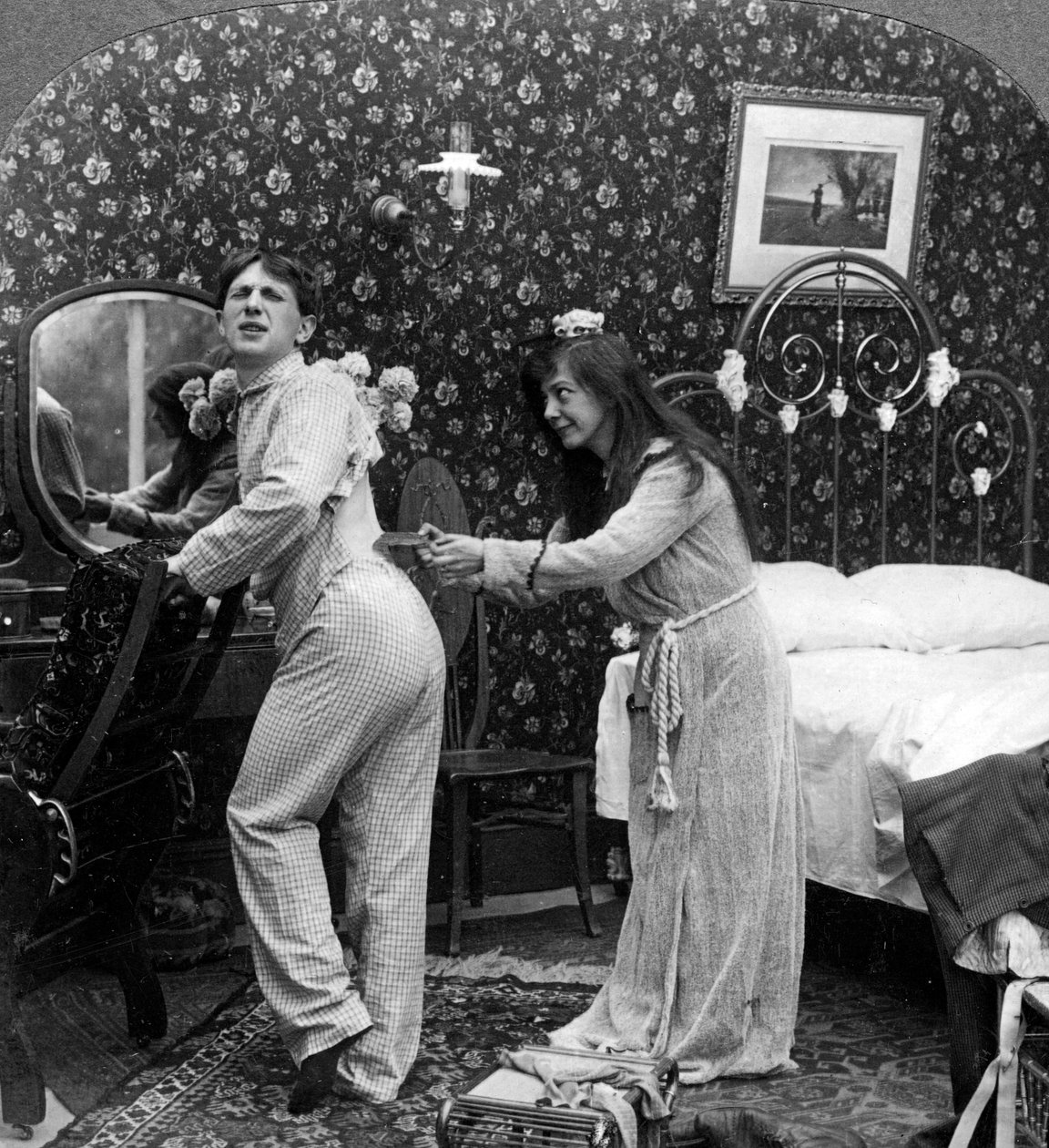 Mord! Molly, vær let. af American Stereoscopic Company