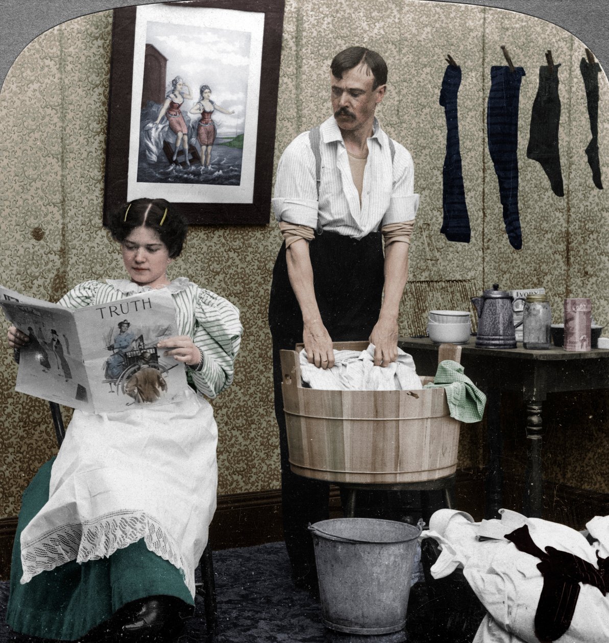Den nye kvinde, vaskedag af American Stereoscopic Company