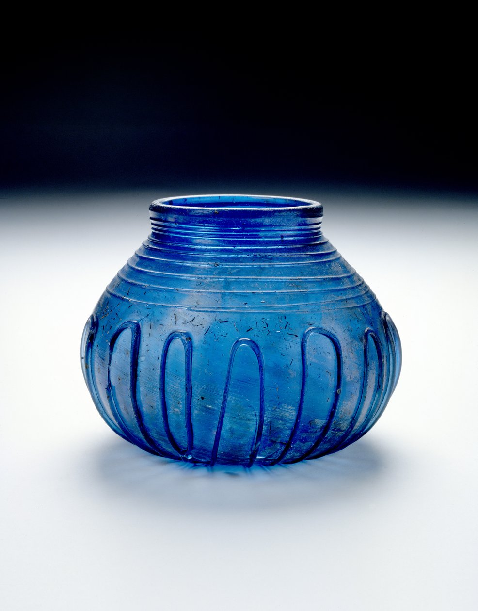 Cuddesdon-skål, sandsynligvis fra Kentish, angelsaksisk, ca. 600 (glas med slæbende dekoration) af Anglo Saxon