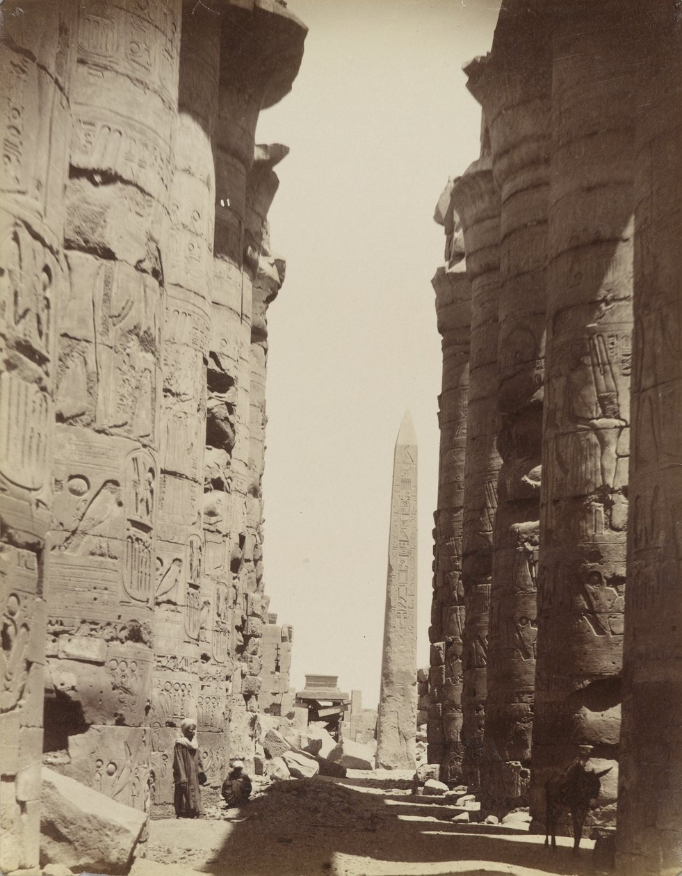 Søjler og Obelisk ved Karnak af Antonio Beato