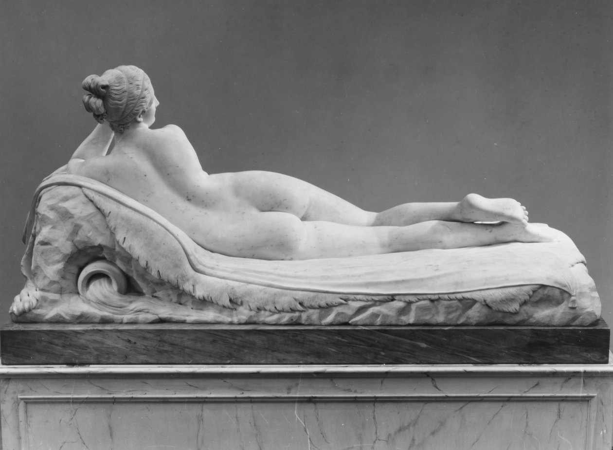 Tilbagelænet Naiad af Antonio Canova