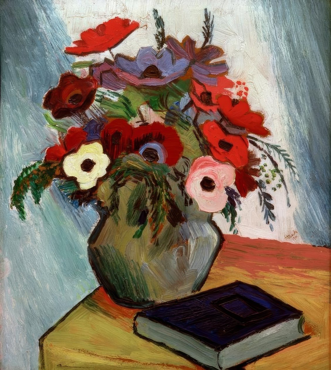 Stilleben med anemoner og blå bog af August Macke