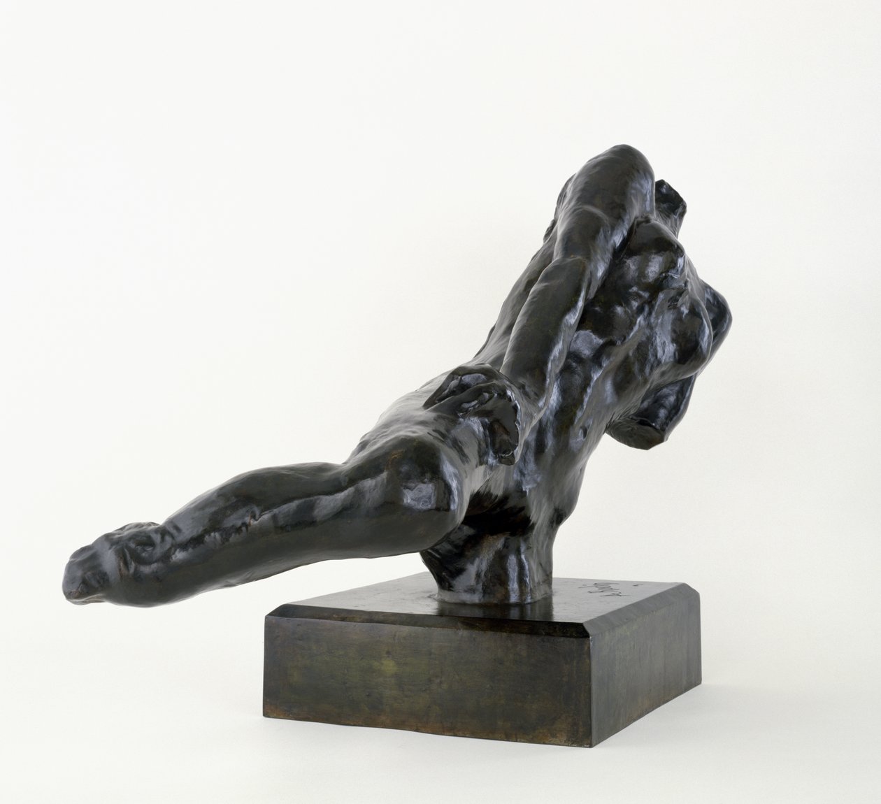 Flyvende figur #1 af Auguste Rodin