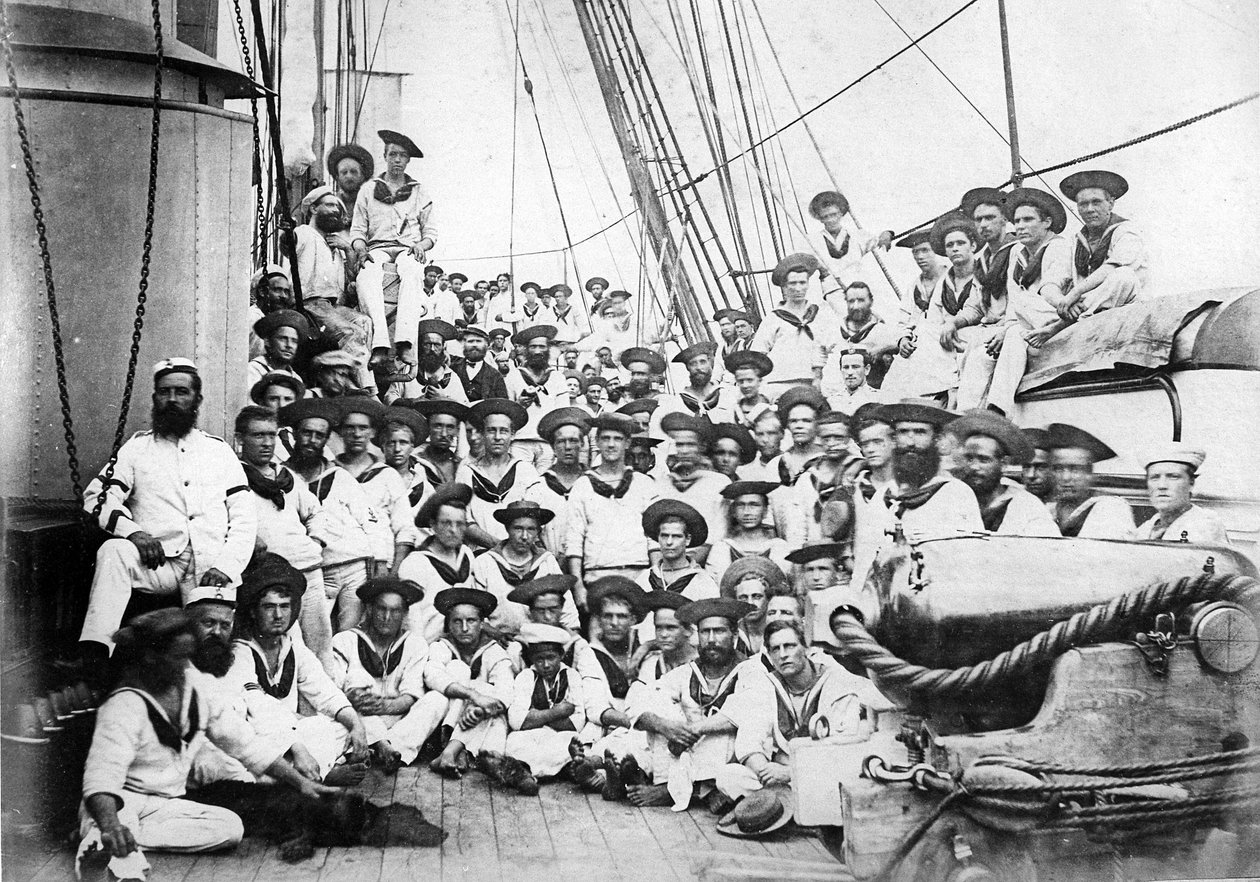 Selskab om bord på HMS Eclipse, ca. 1888 af British Photographer