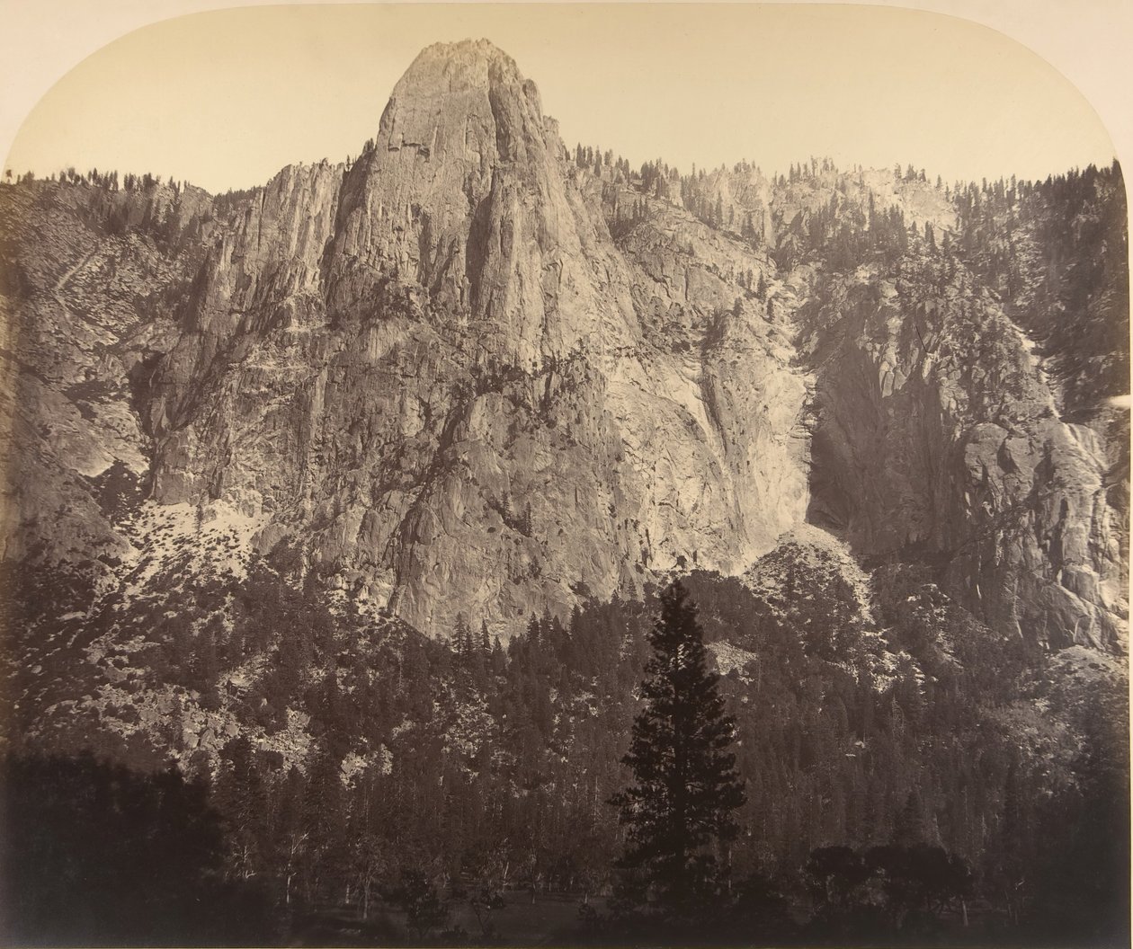 Vagtpost. Set forfra: 3270 fod, 1861. af Carleton Emmons Watkins