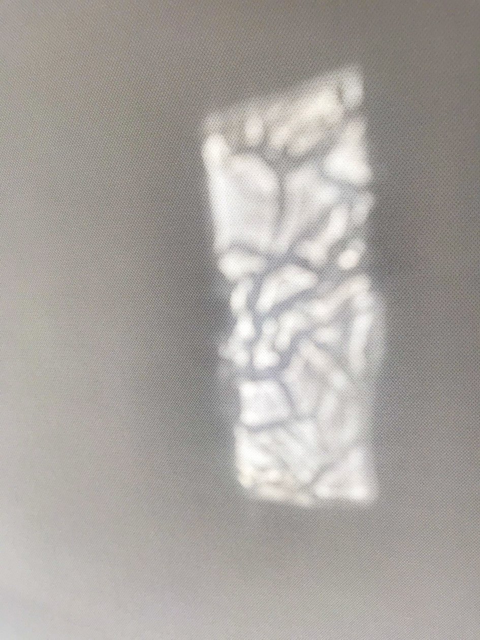 Komposition - Refleksioner, 2019 (foto) af Cécile Jamet