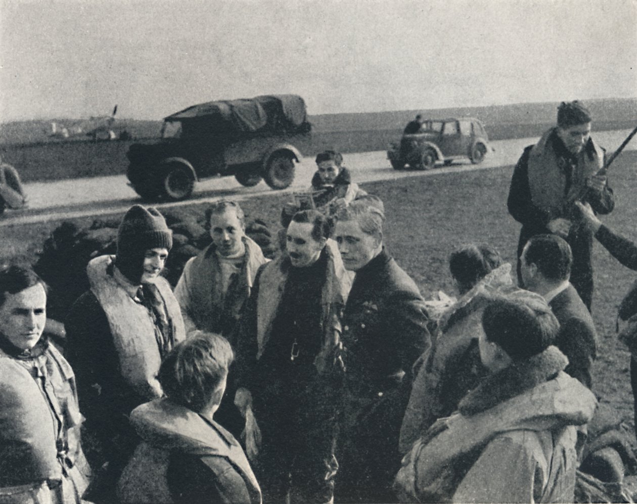 Flyvningen diskuteret, 1941 af Cecil Beaton
