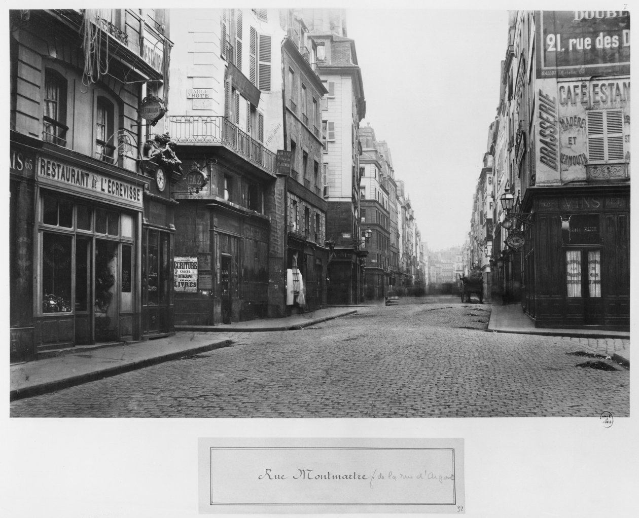 Paris, Rue Montmartre, set fra Rue d