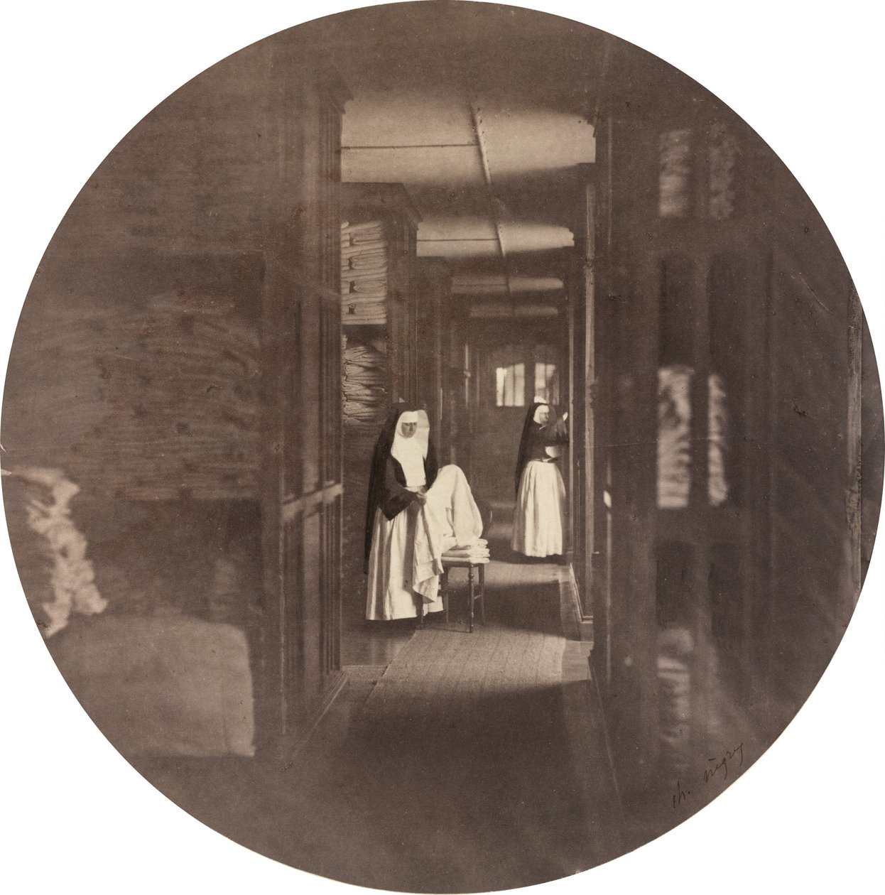 Imperial Asylum of Vincennes: Undertøjet af Charles Nègre