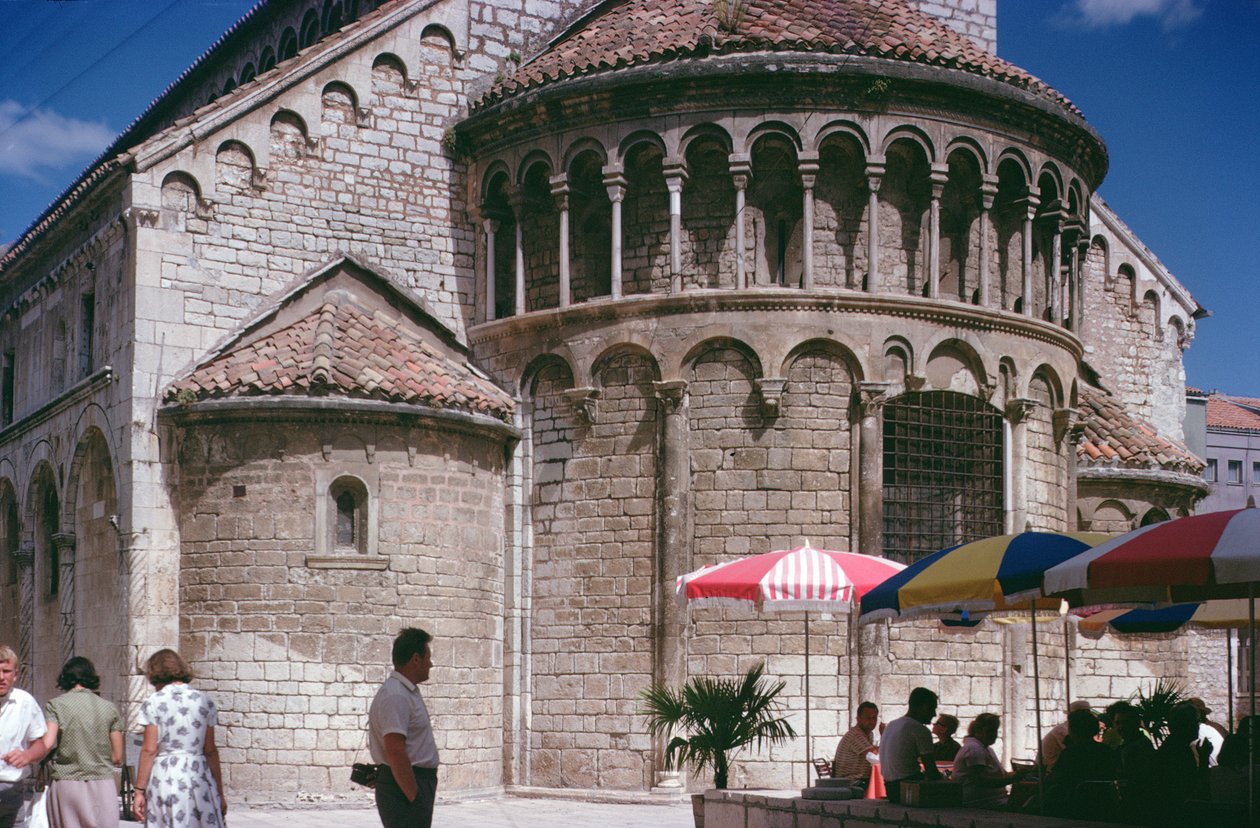 Sveti Krsevan kirke, bygget i 1175 af Croatian School