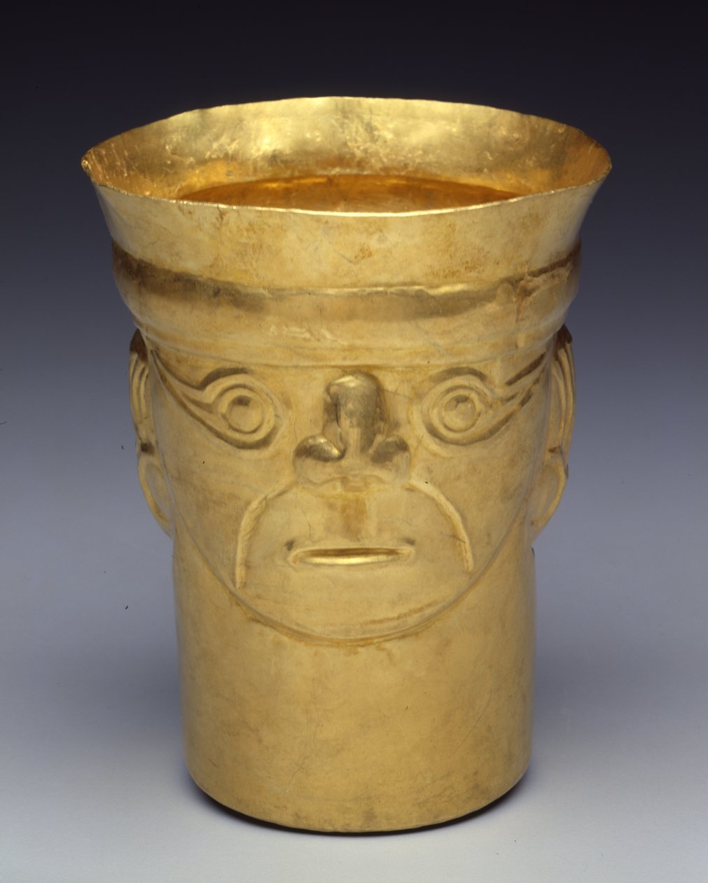 Dobbeltkop, 900-1100 (guld) af Culture Sicán