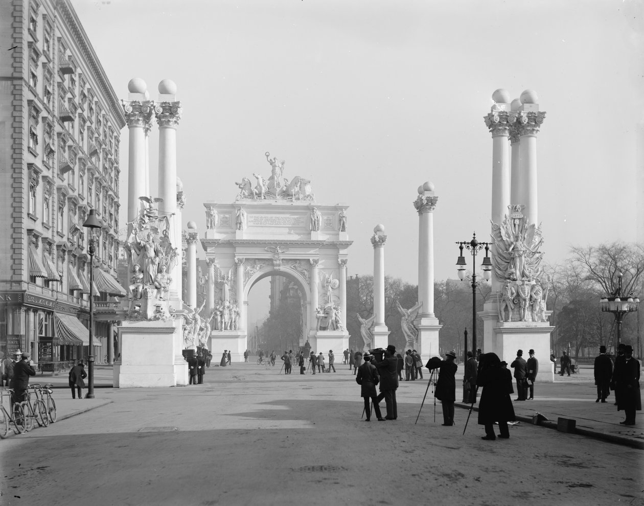 Dewey Arch, New York, N.Y., ca. 1899-1901 af Detroit Publishing Co.