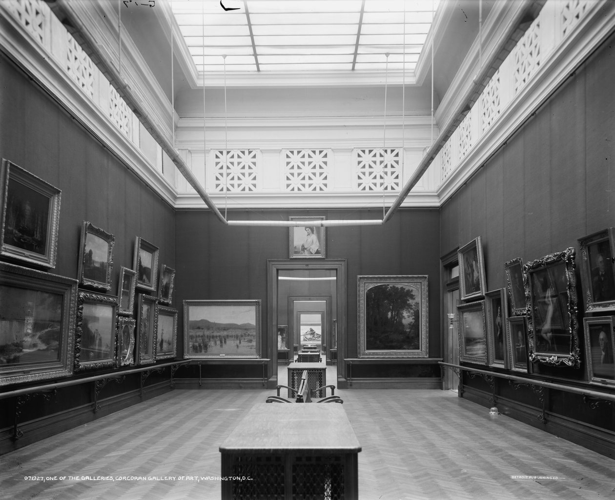 Et af gallerierne, Corcoran Gallery of Art, Washington, D.C., ca. 1905-15 af Detroit Publishing Co.