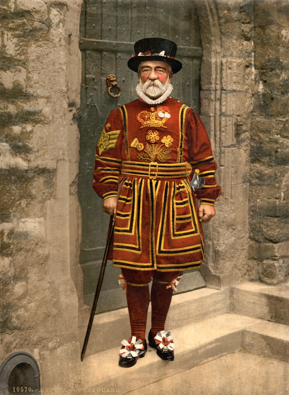 A Yeoman Of The Guard, c.1890-1900dani af Detroit Publishing Co.