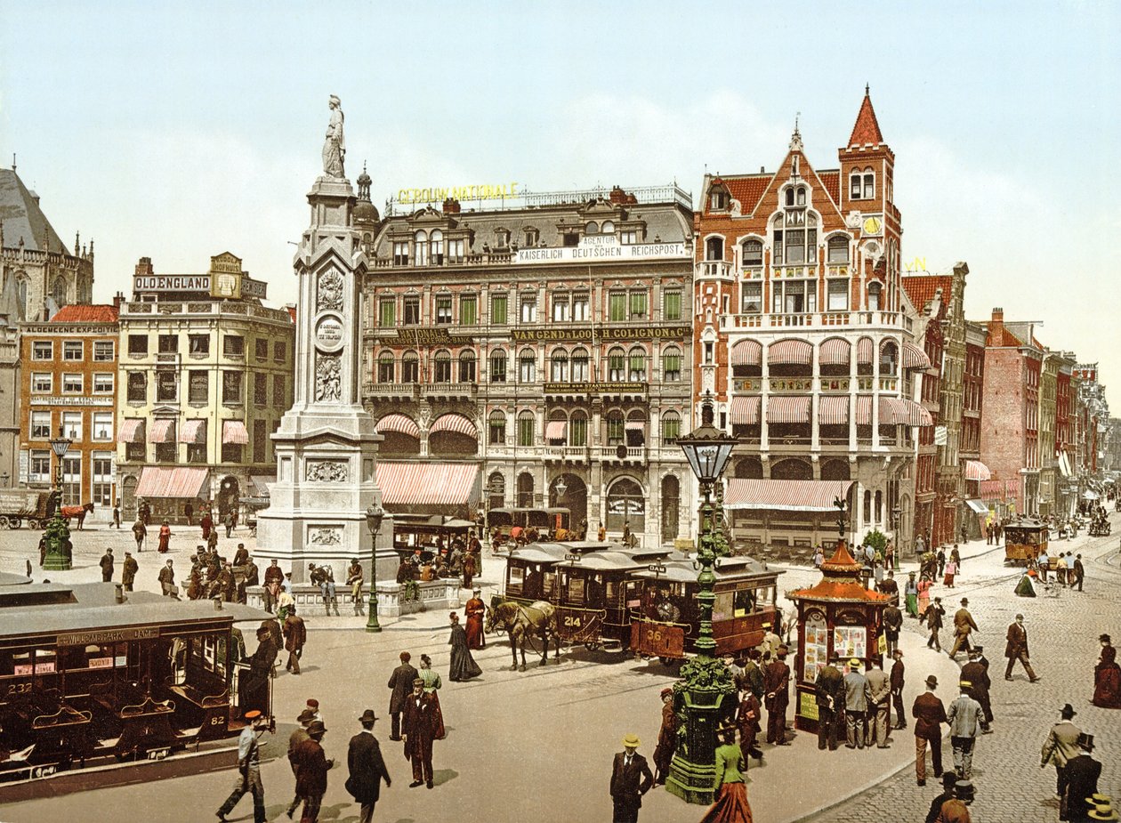 Udsigt over Dam-pladsen i Amsterdam, 1890-1900 af Dutch Photographer