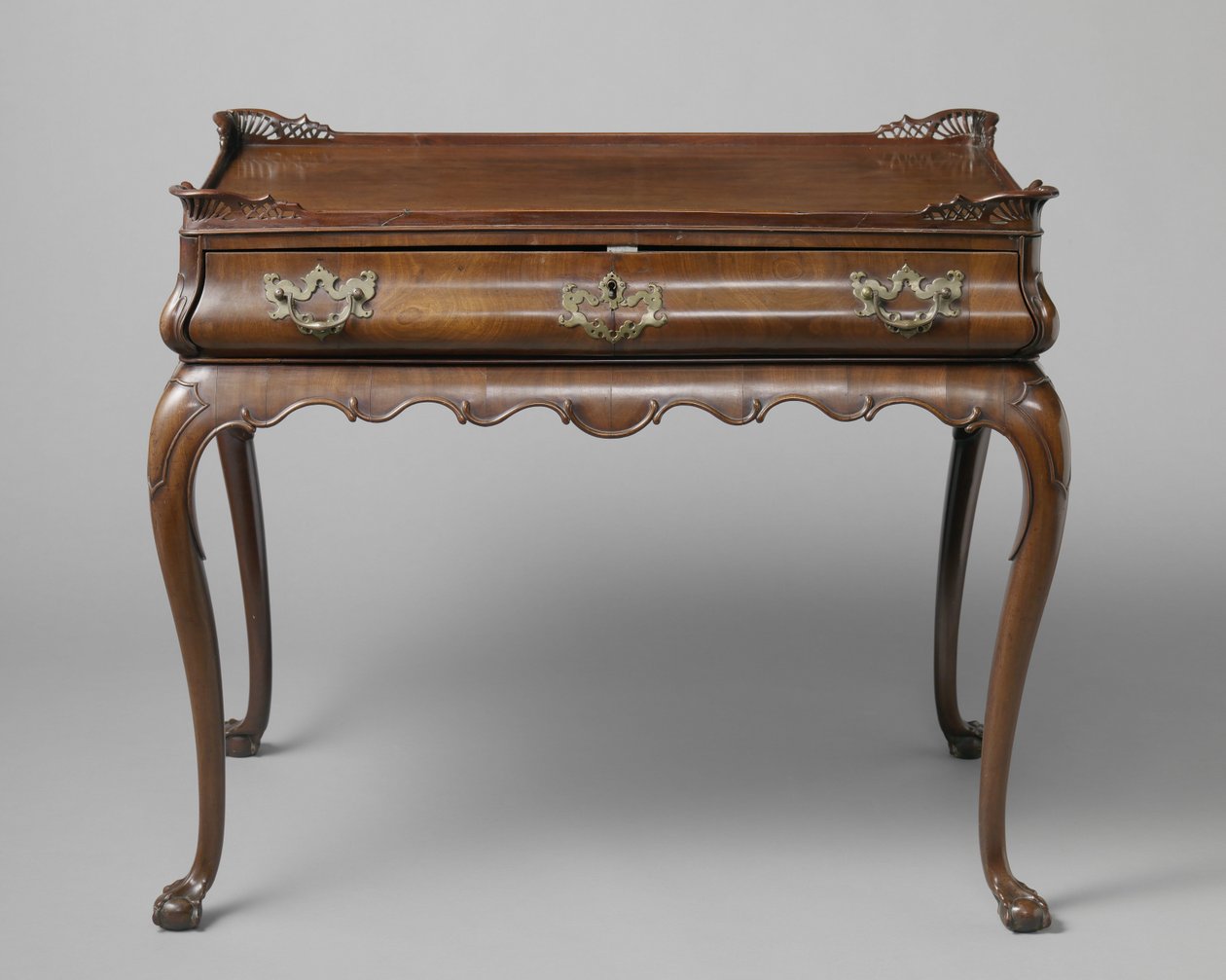 Tebord, ca. 1750-75 af Dutch School