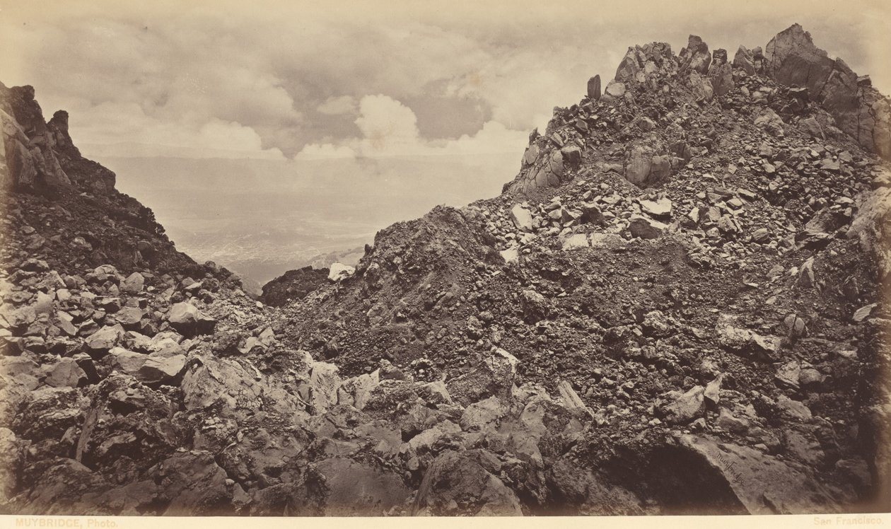 Quezaltenango fra krateret i en vulkan af Eadweard Muybridge