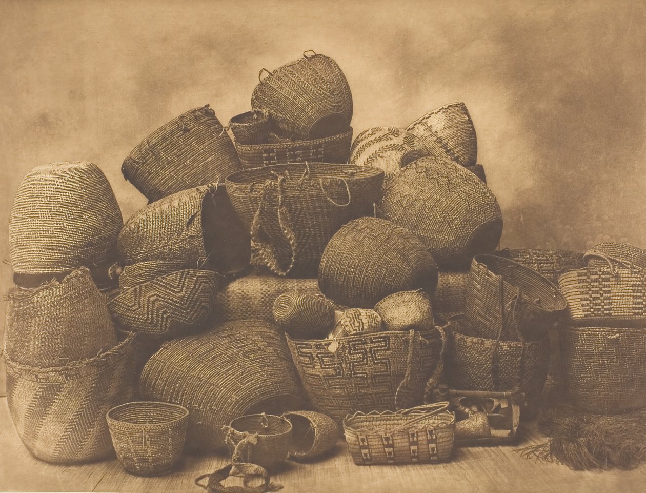 Puget Sound Baskets, 1912. af Edward Sheriff Curtis