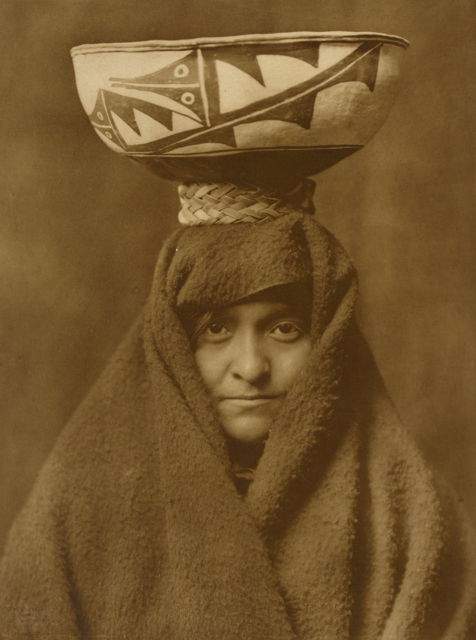 Zuñi kvinde af Edward Sheriff Curtis