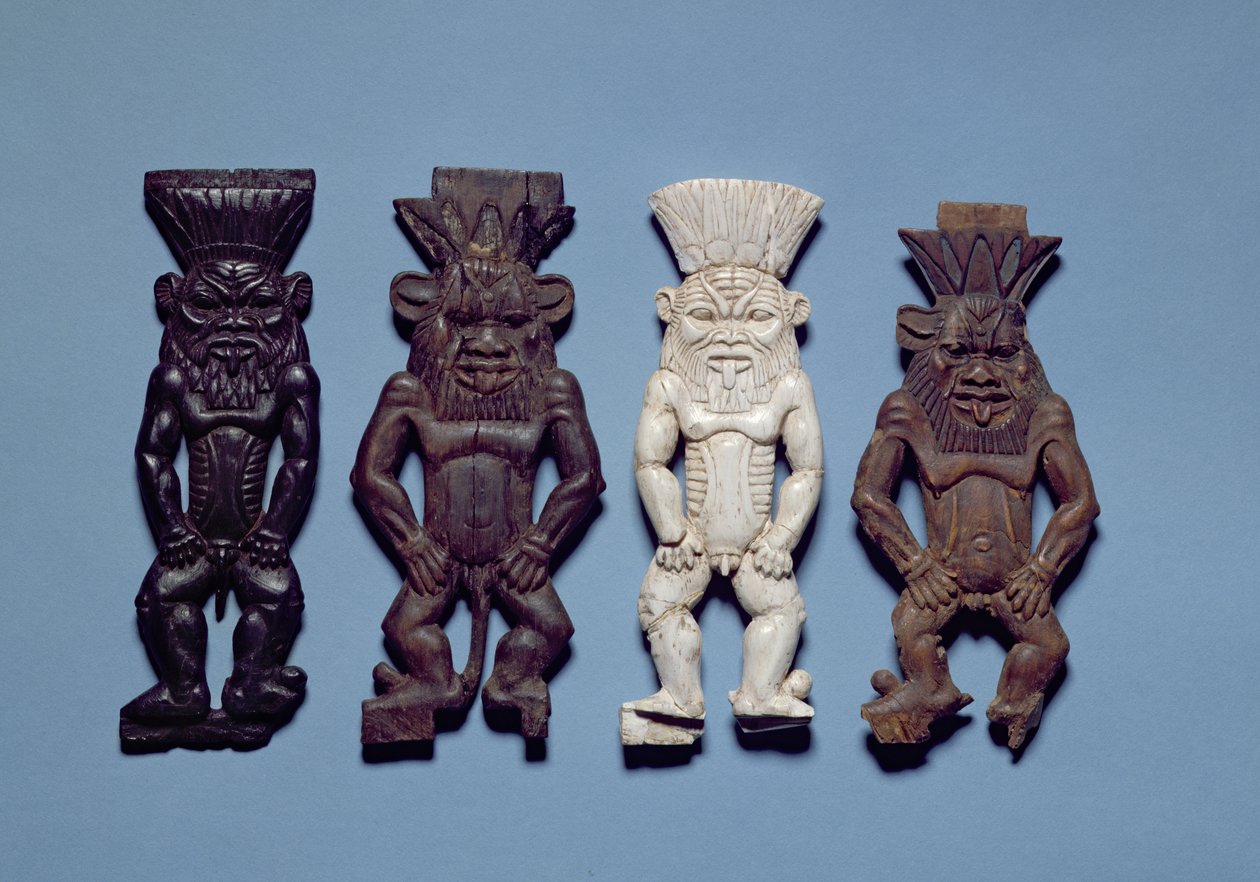 Fire figurer af den groteske guddom Bes, New Kingdom (træ og elfenben) af Egyptian 18th Dynasty