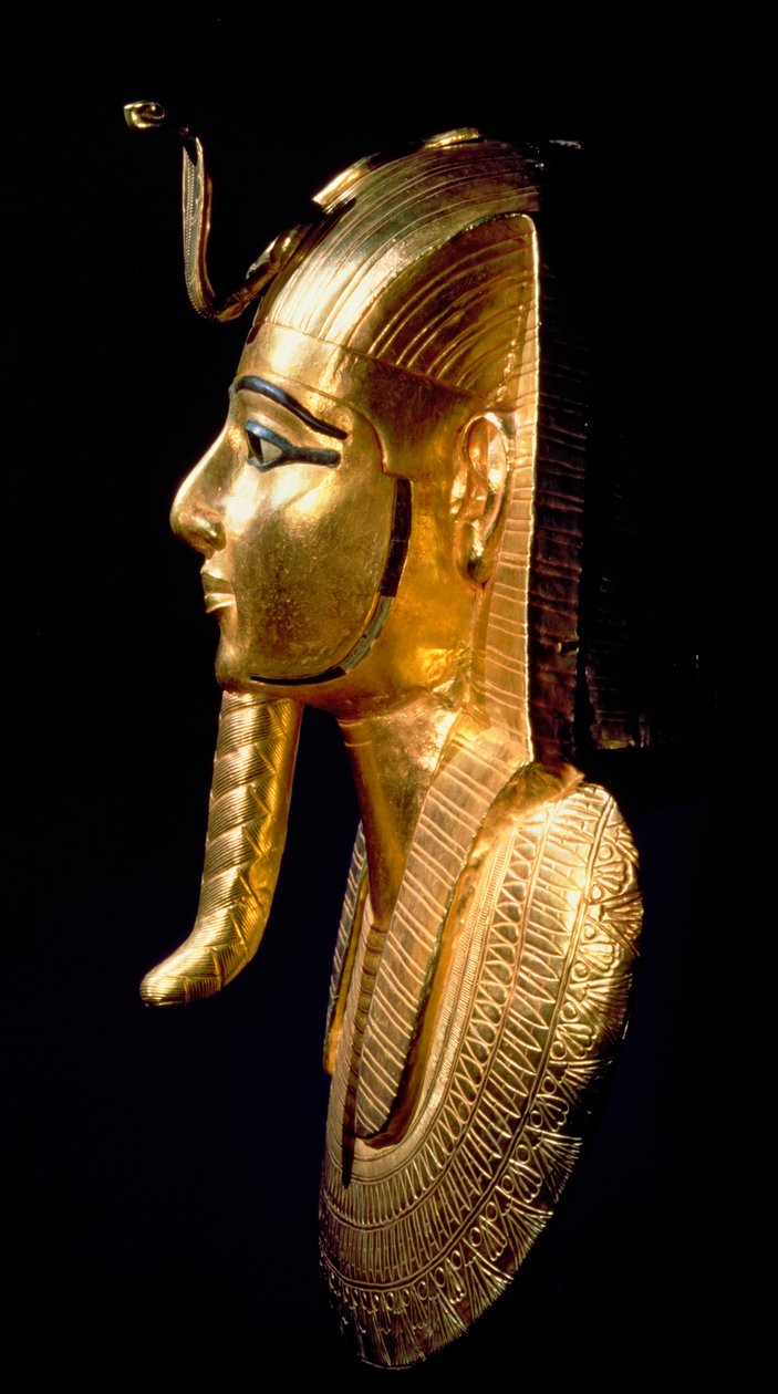 Begravelsesmaske af Psusennes I (ca. 1039-991 f.Kr.) Tredje mellemperiode (guld indlagt med lapis lazuli & sort og hvidt glas) af Egyptian 21st Dynasty