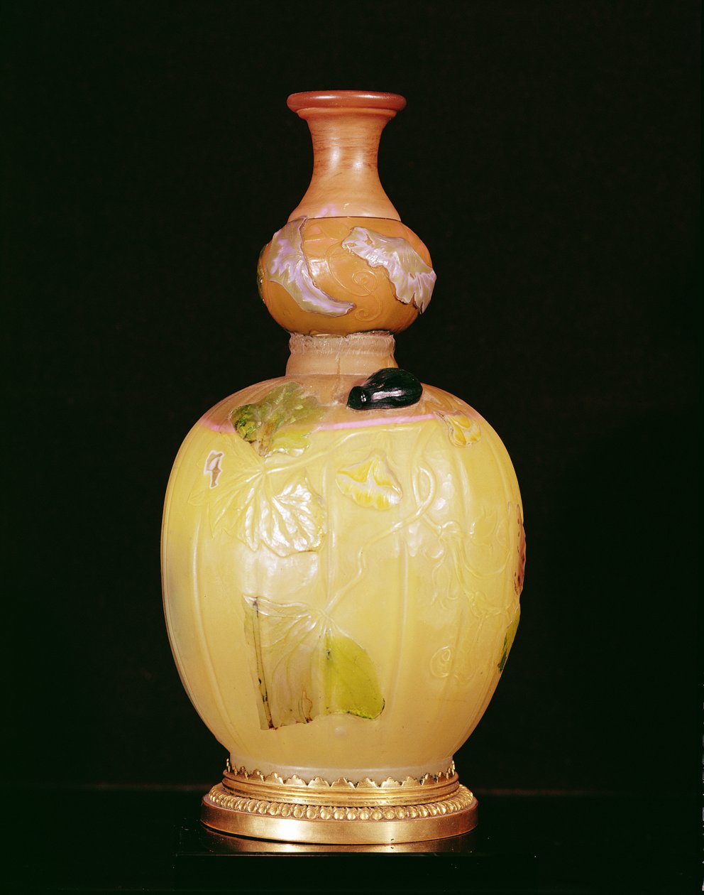 Gul vase (glas) af Emile Galle