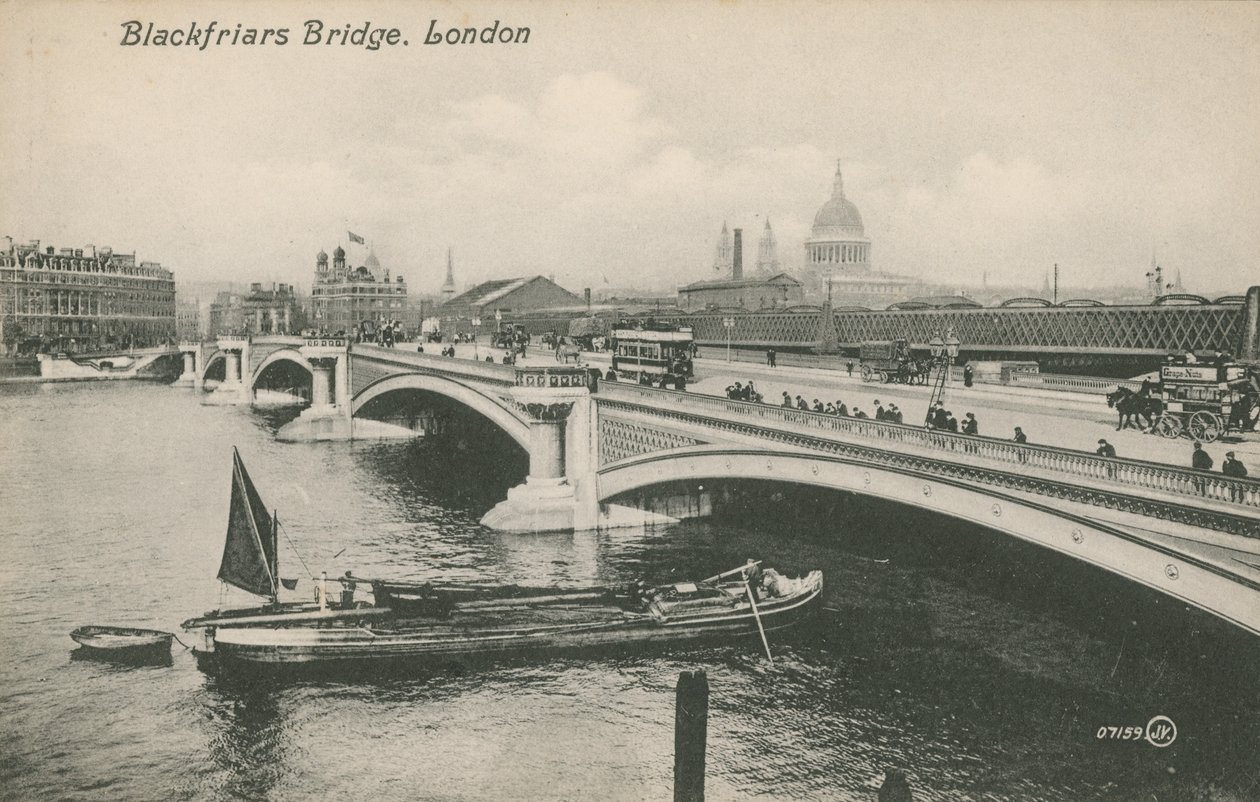 Blackfriars Bridge, London af English Photographer