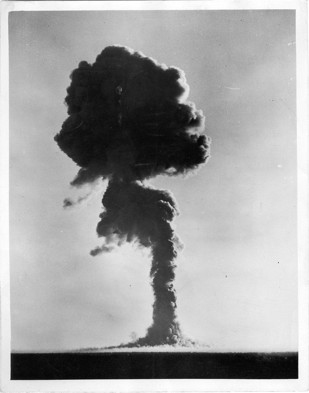 Storbritanniens andet atomvåben eksploderede, 15. oktober 1953 (gelatinesølvtryk) af English Photographer