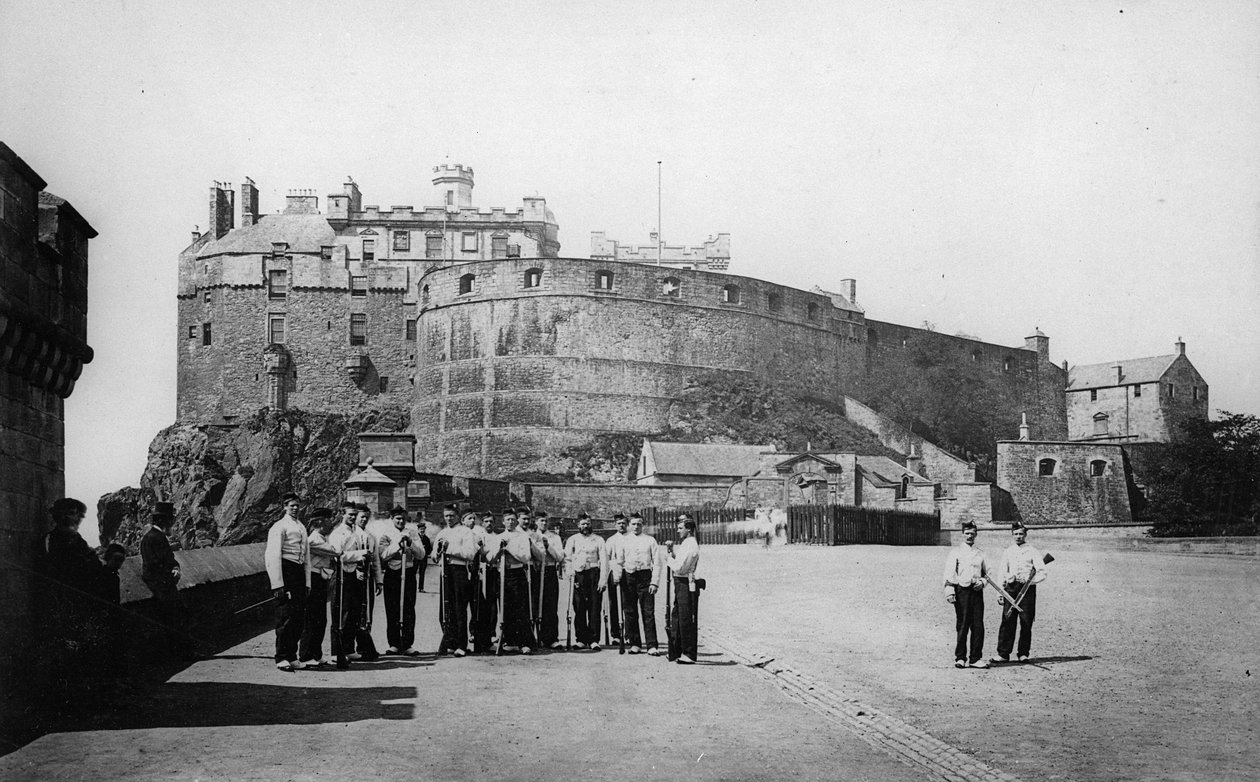 Edinburgh Castle- The Quadrangle af English Photographer