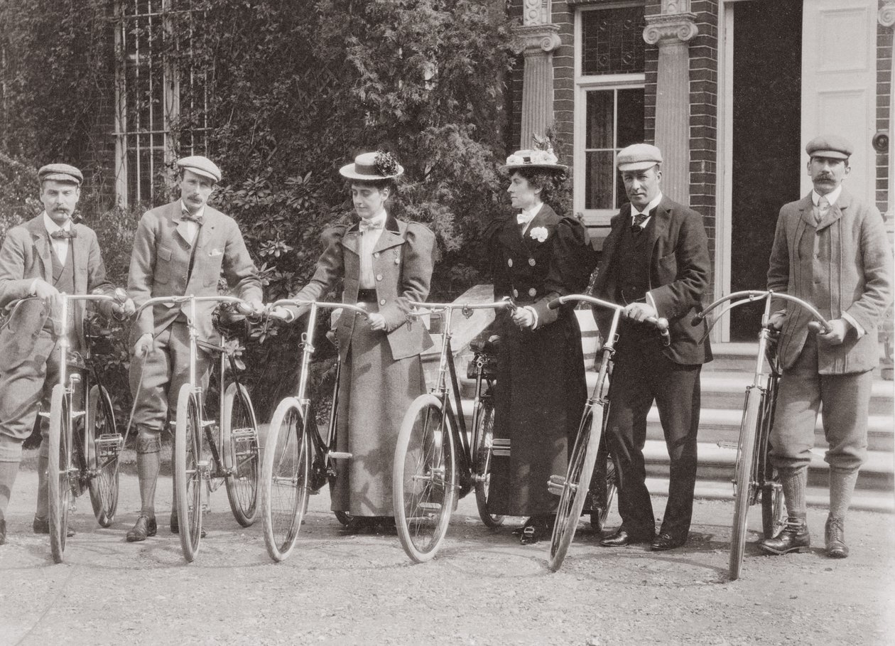 Gruppe af Edwardianske cyklister, begyndelsen af 1900-tallet af English Photographer