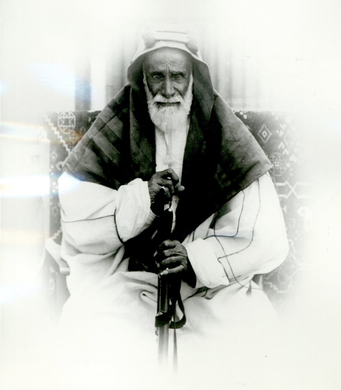 Maj Ali Al Khalifahs søn af English Photographer