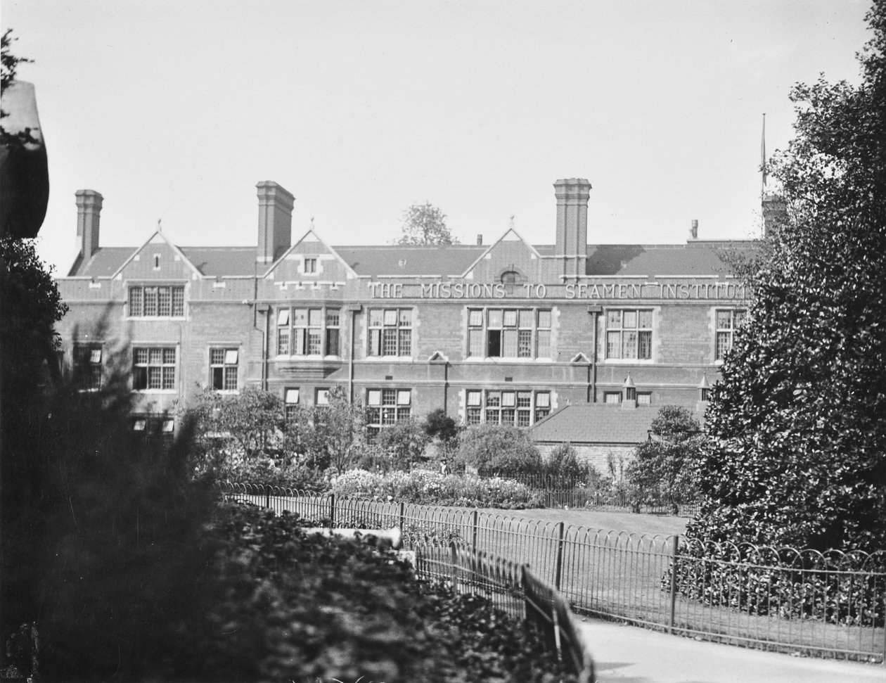 Mission To Seamen Institute, East India Dock Road, 1932 af English Photographer