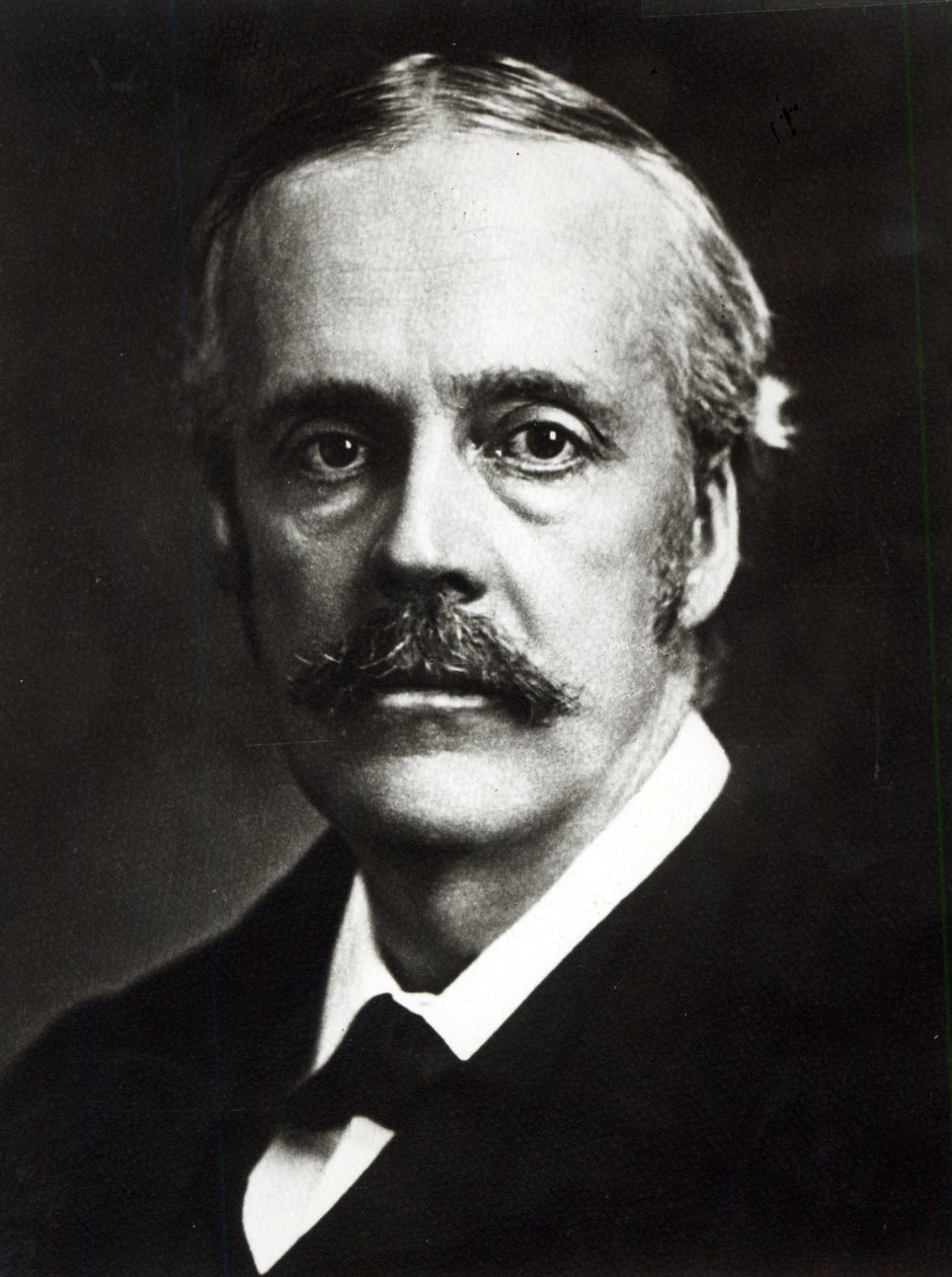 Portræt af Arthur James Balfour af English Photographer