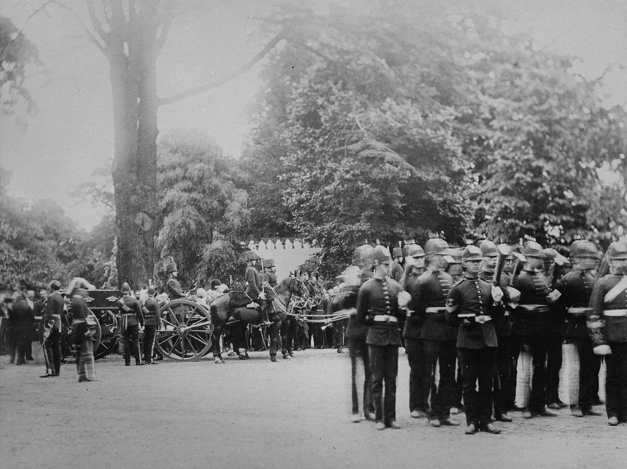 The Prince Imperials Funeral Cortege, Camden Place, 12. juli 1879 af English Photographer