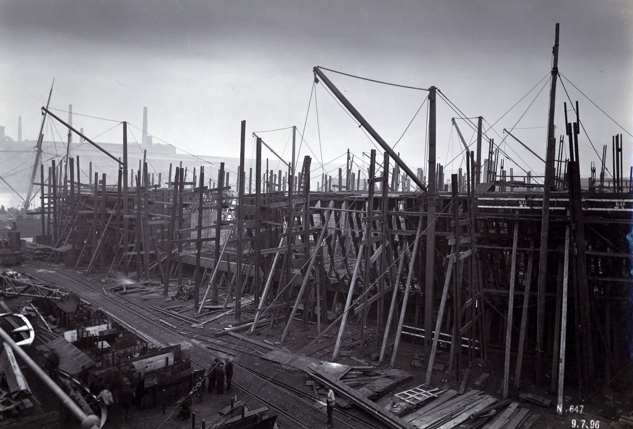 Det isbrydende togfærgeskib SS Baikal i ramme under opførelsen af Sir W.G. Armstrong Mitchell and Co. Ltd., på Low Walker-værftet i Newcastle upon Tyne i 1896, værft nr. 647, Baikal-søen af English Photographer