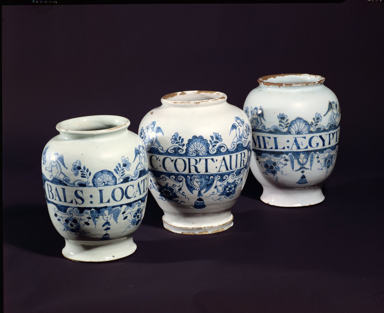 Apoteker med medicinkrukker, ca. 1740 (keramik) af English School