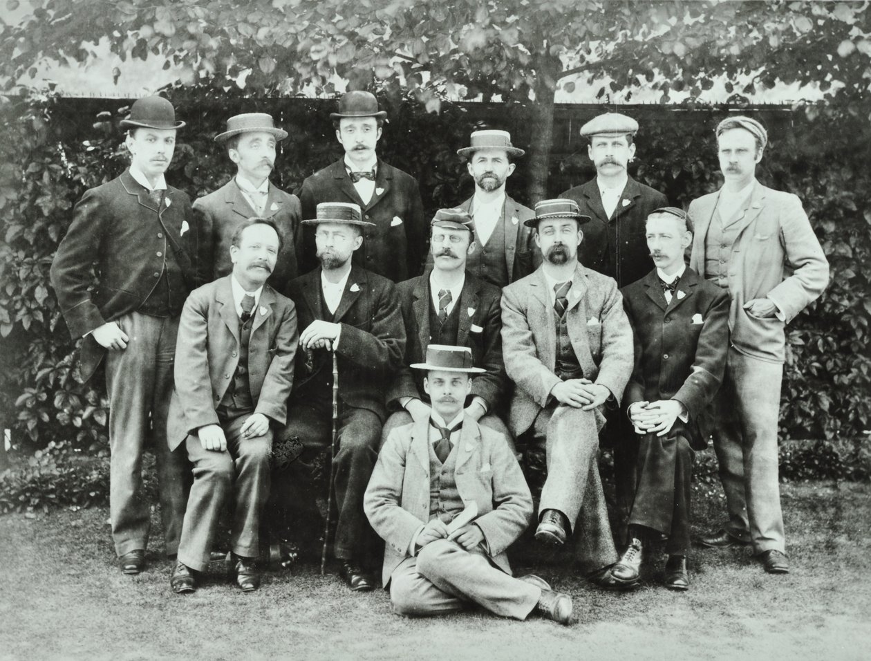 Rosendale Road School: grupper af lærere, 1897 af English Photographer