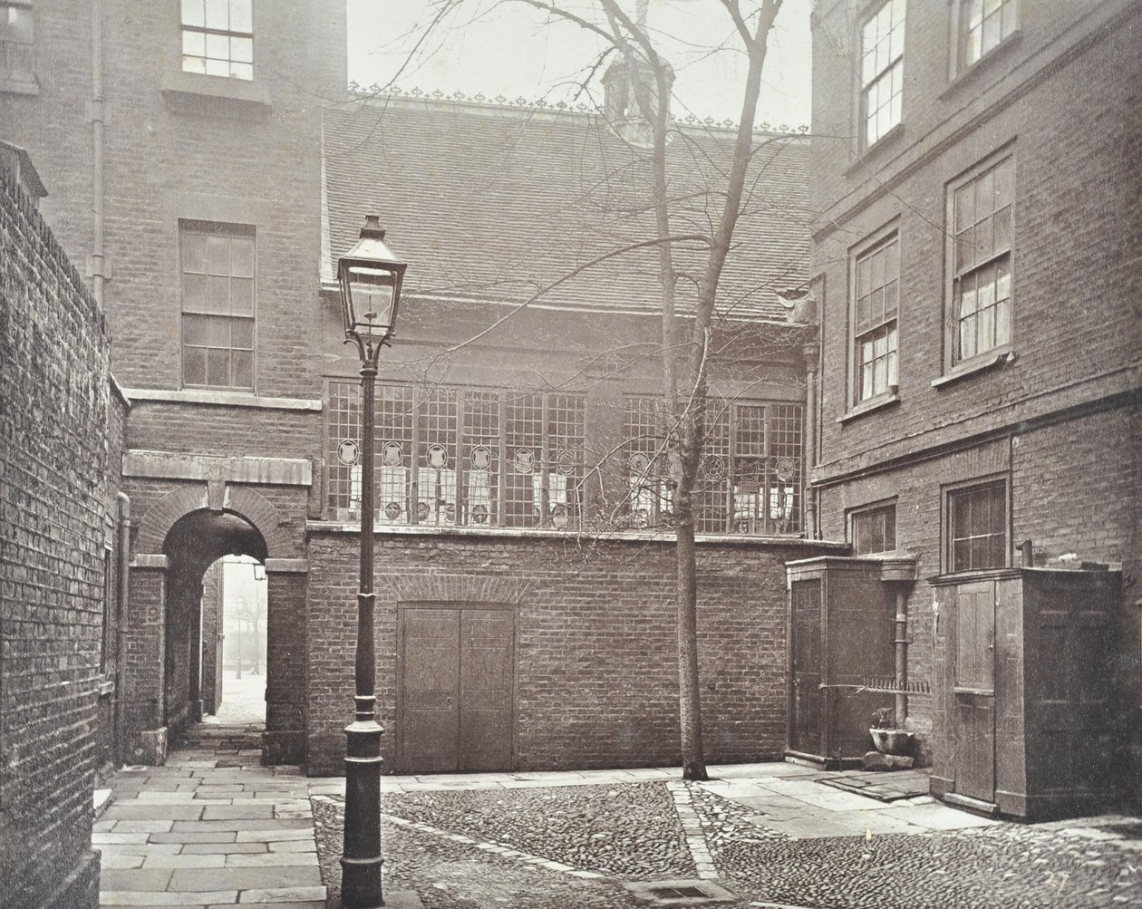 Udsigt over Barnards Inn, 1879 af English Photographer