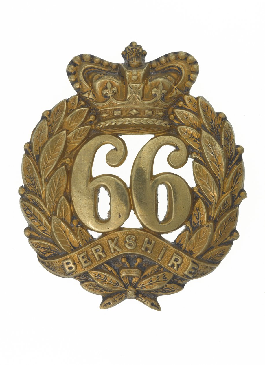 Glengarry-emblem, ca. 1874-81 (messing) af English School